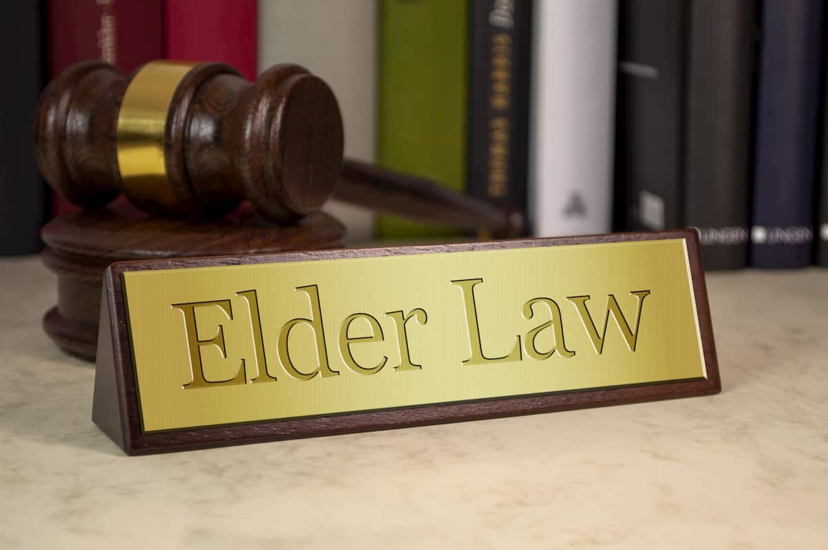 What does an elder law attorney do